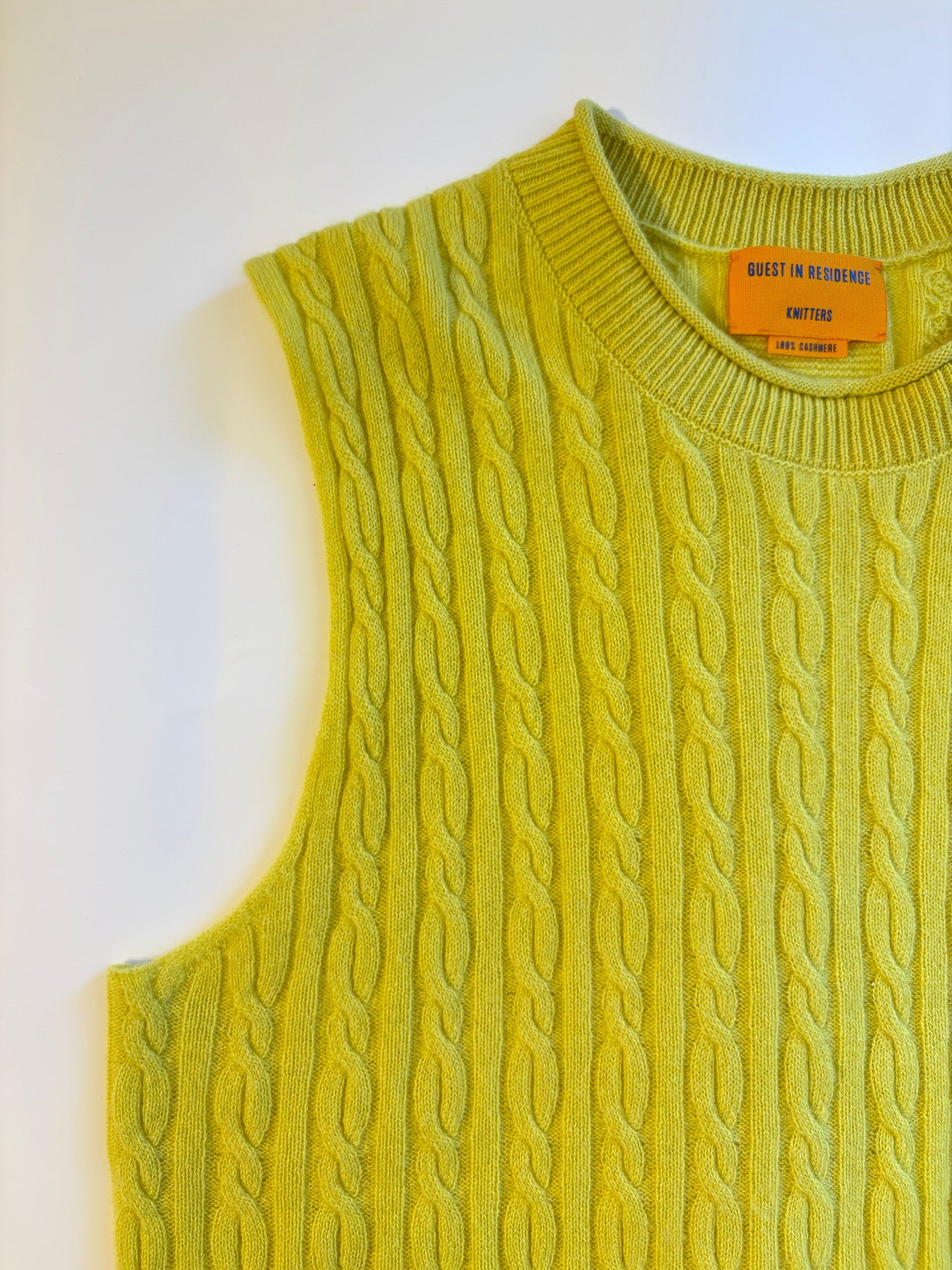 Guest in Residence 100% Cashmere Cable Knit Sweater Vest Yellow Crewneck Sleeveless