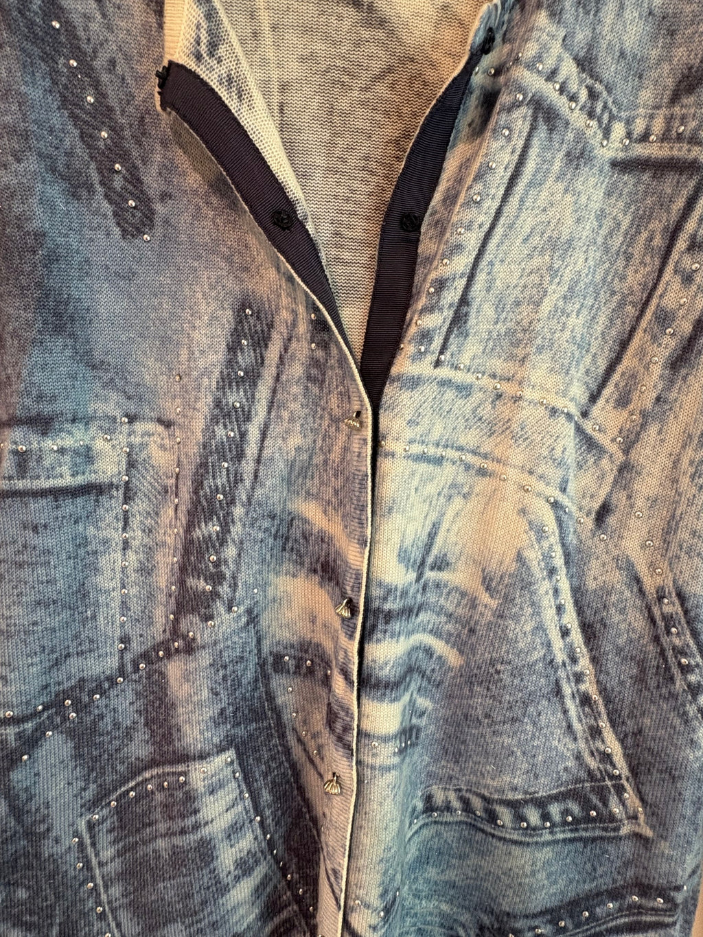 LEO & UGO Women's Denim-Print Cardigan Blue Studded Trompe l'oeil V-Neck Size 3